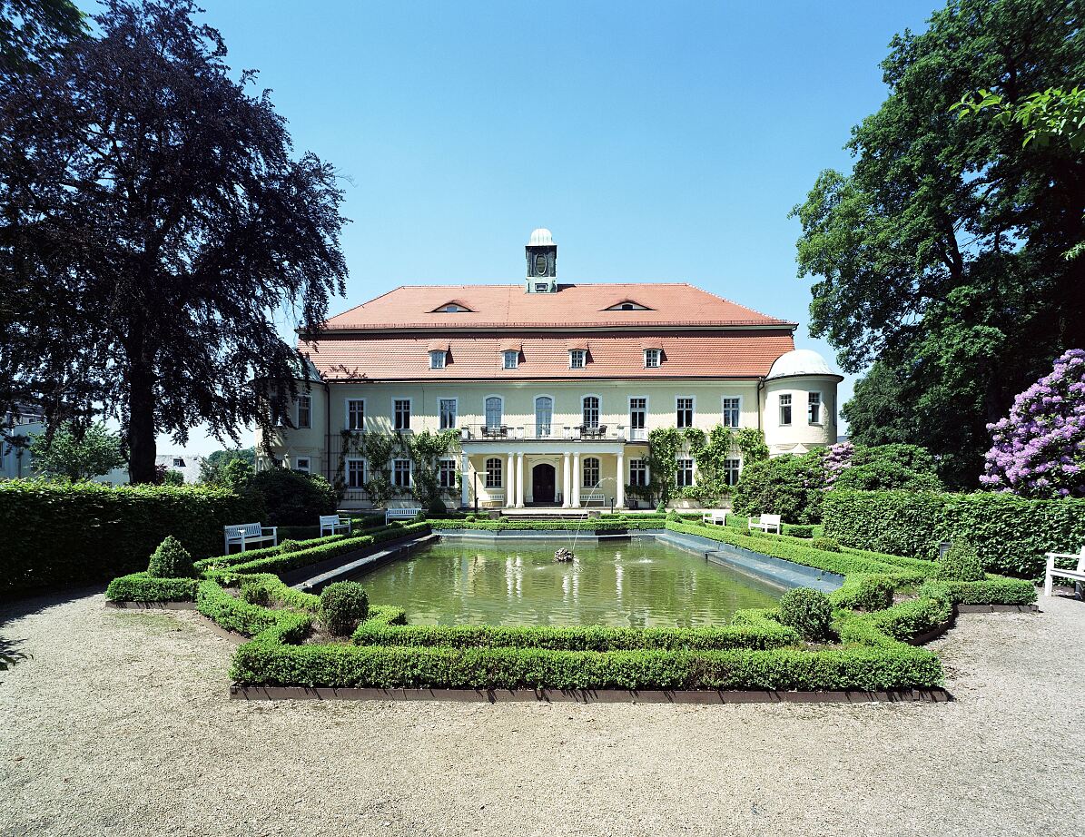 Schloss Schweinsburg Hotel – Handwritten Collection