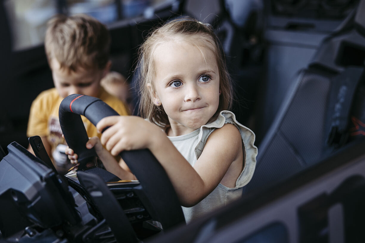 Rekord für TEC2move: 2.200 Schüler:innen entdecken Technik zum Anfassen