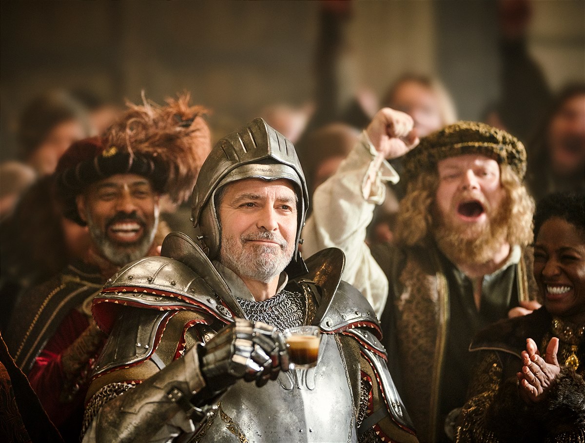 George Clooney am Set von The Quest
