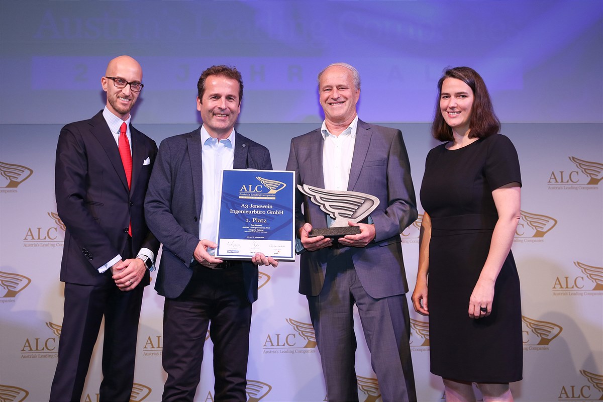 1. Platz Kategorie National Kleinbetriebe für das A3 Jenewein Ingenieurbüro GmbH (v. li.):