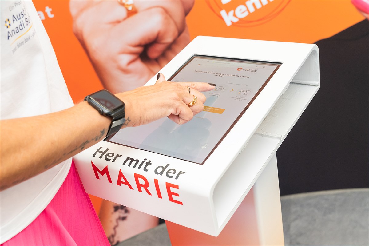 Die Bank kommt in die Trafik