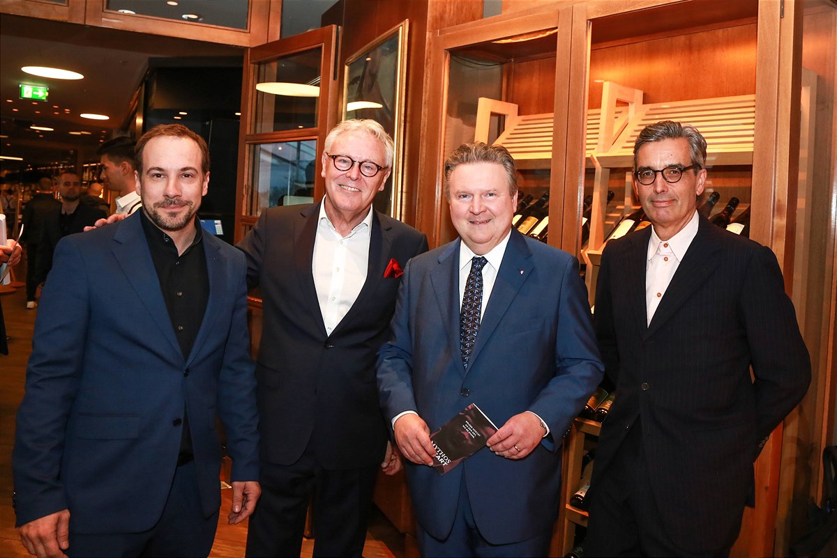 MYTHOS MOZART Grand Opening