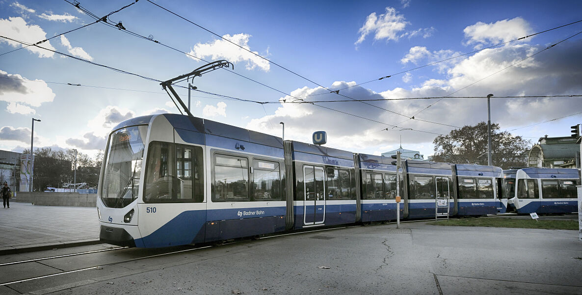 moodley industrial design gestaltet Österreichs öffentliches Verkehrsnetz