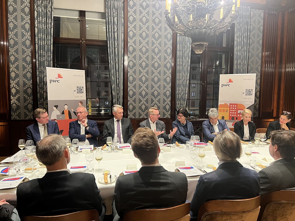 PwC-Dialog über die neue Arbeitswelt