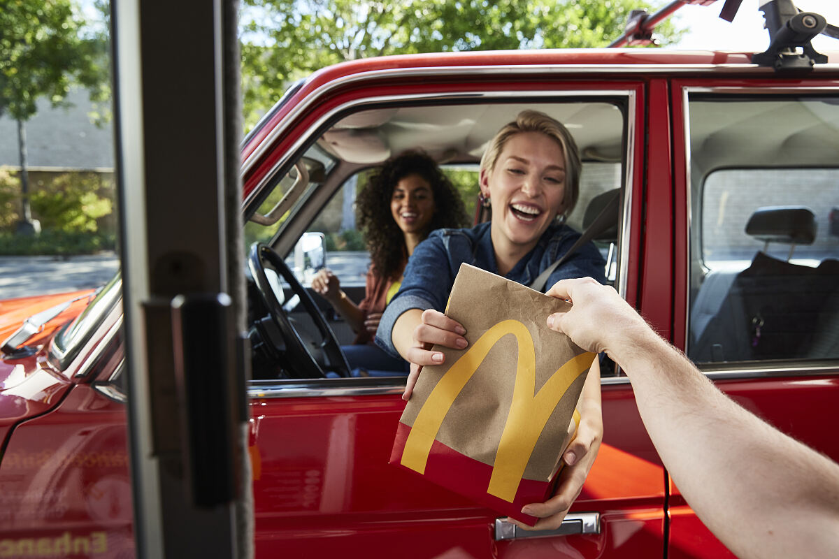 247 offen: Der McDrive des McDonalds Restaurants in Heiligenstadt