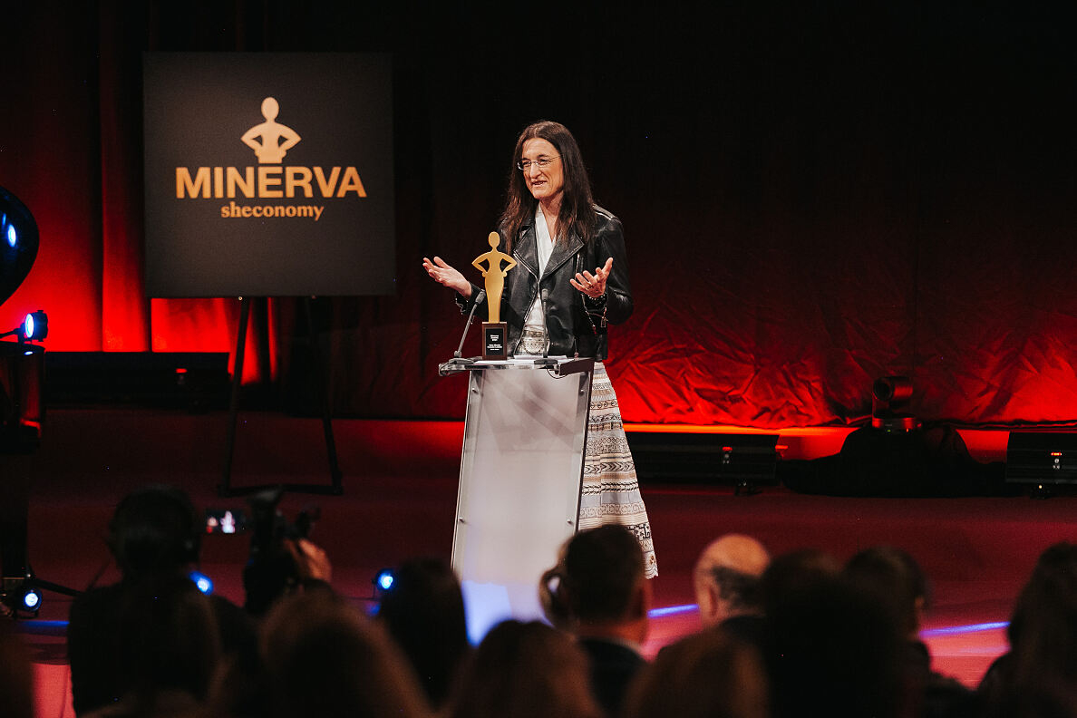 Minerva 2024: Gewinnerin Kategorie Rolemodel Female Leader 
