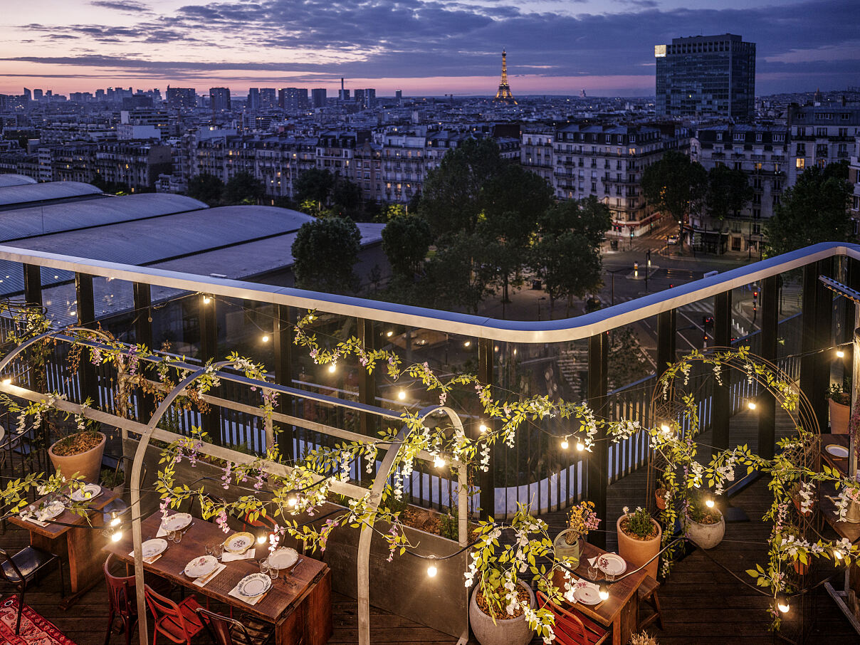 Novotel Paris Porte de Versailles Rooftop Restaurant