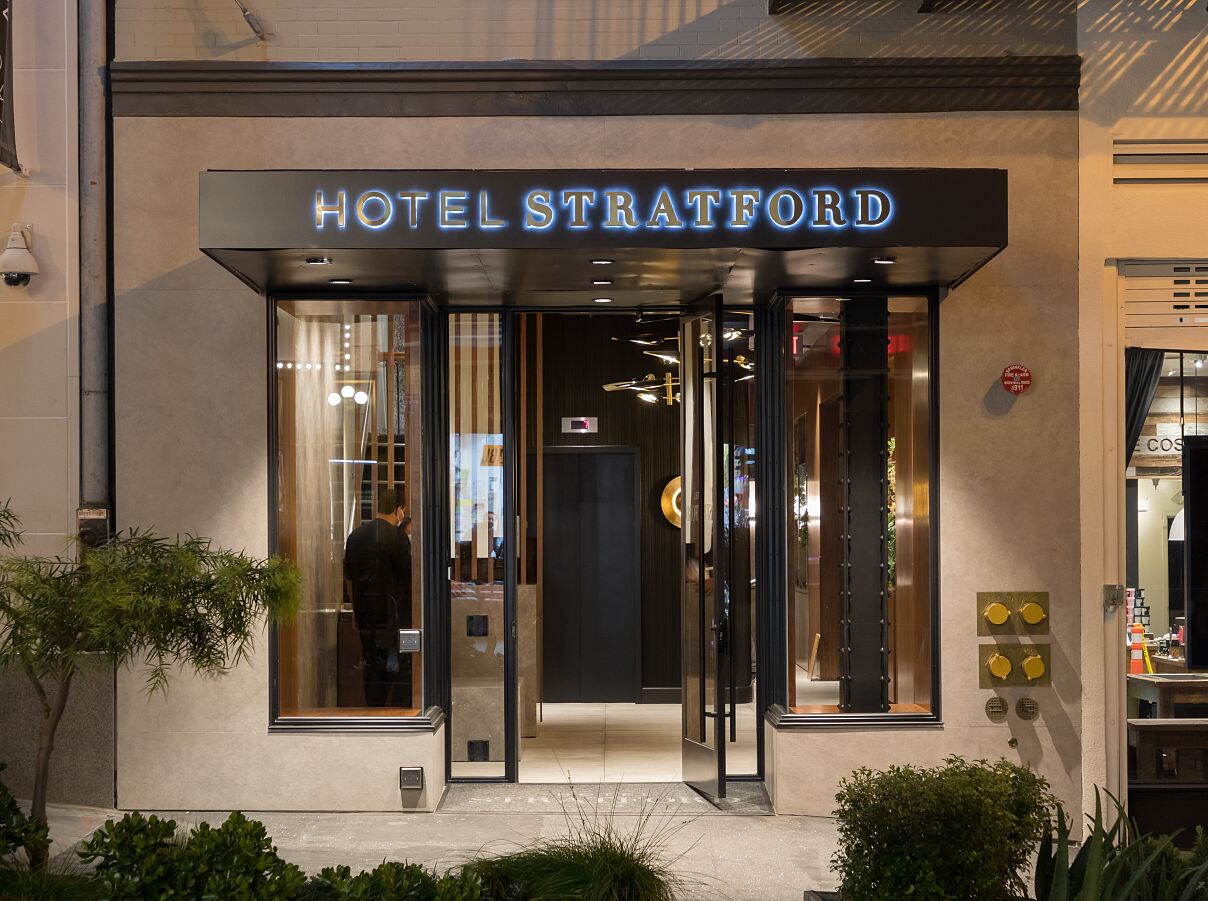 Hotel Stratford Peter Lyons 