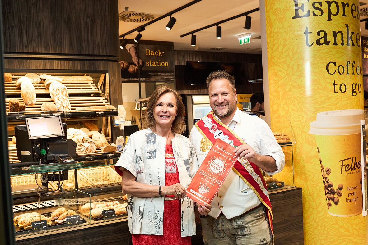 Doris Felber (Gründerin und Geschäftsleiterin von Franz Felber & Co. GmbH) und Johann Pittermann (Geschäftsführer der Wiener Kaiser Wiesn)