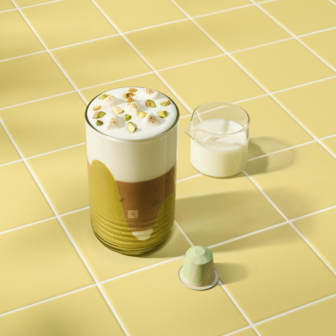 Iced Pistachio Vanilla Flavour Oat Latte 