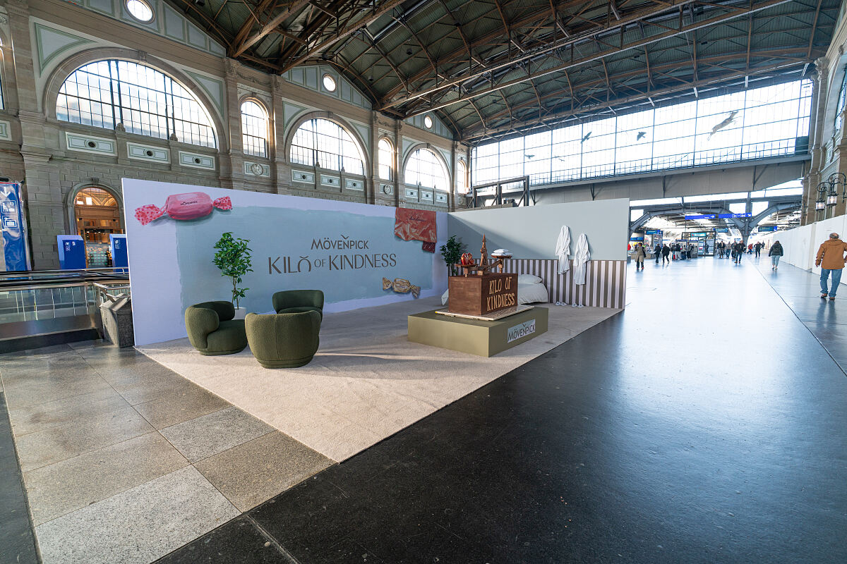 Mövenpick Kilo of Kindness Skulptur