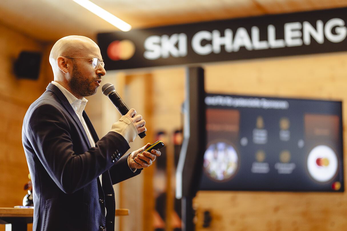 Maximilian Floegel, Vice President Marketing Communications DACH bei Mastercard